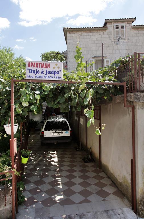 Apartment Duje & Josipa Τρογκίρ Δωμάτιο φωτογραφία